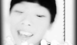 稿笑视频,轻松一刻，笑出腹肌的欢乐时光